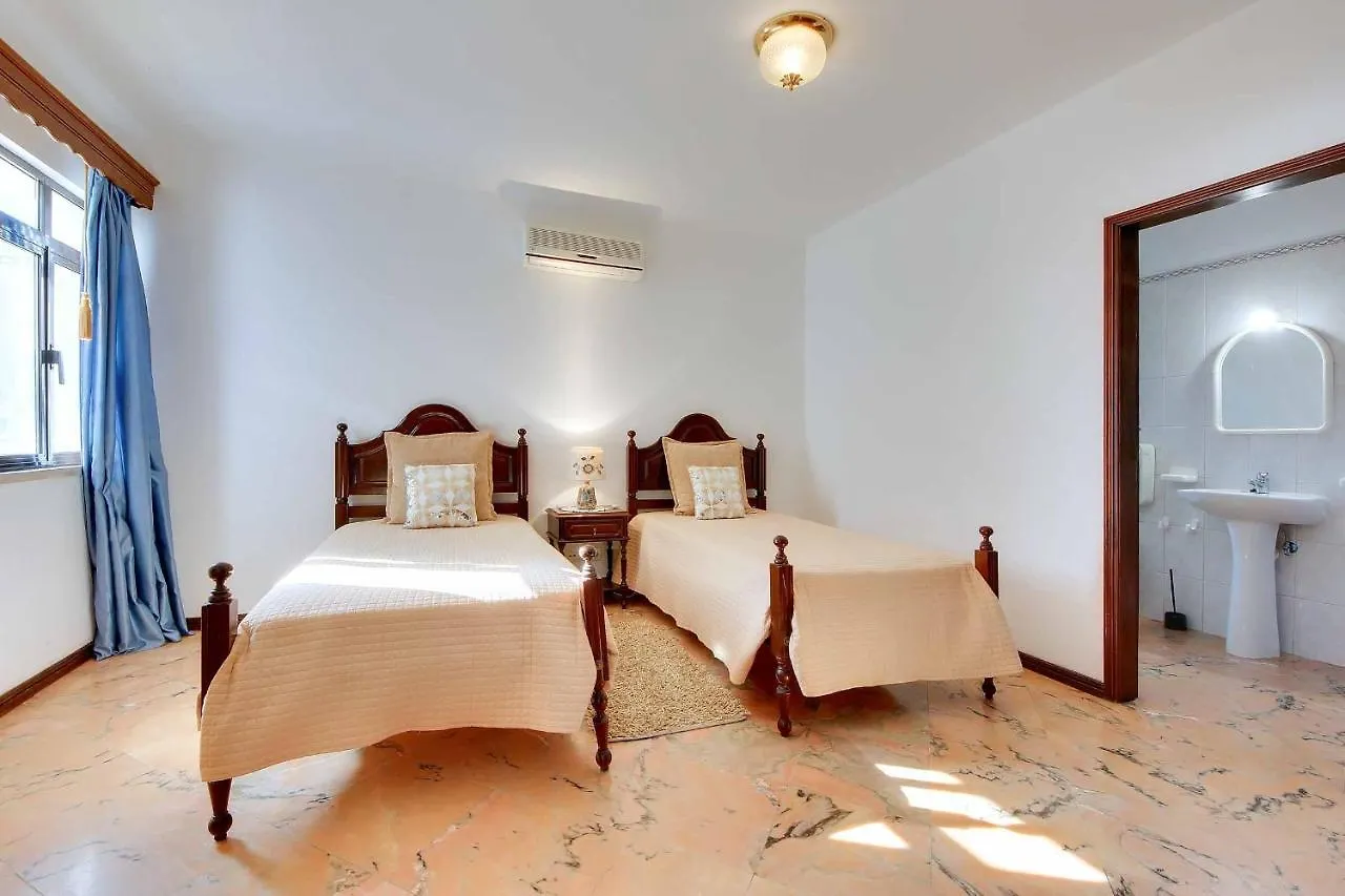 Villa Albuar البوفيرا